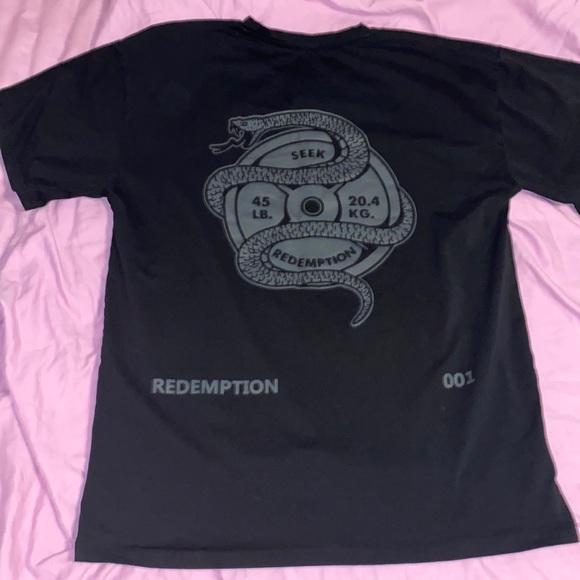 Men’s medium Redemption Tshirts - Picture 4 of 8